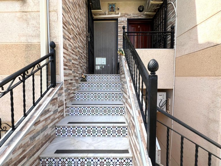 Villa for Sale in Torrevieja, Alicante 23