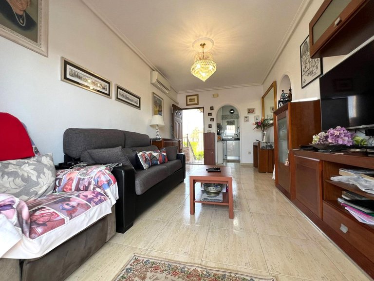 Villa for Sale in Torrevieja, Alicante 4