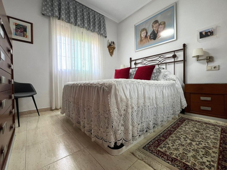 Villa for Sale in Torrevieja, Alicante 9