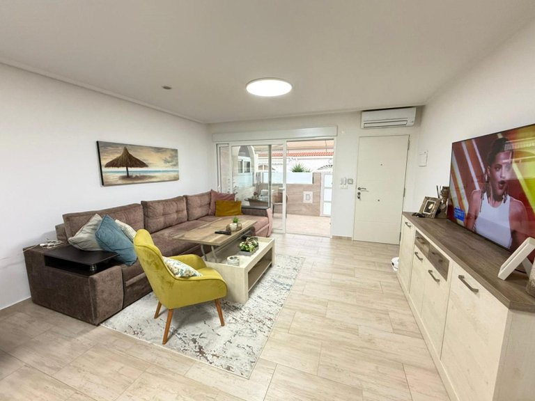 Town House for Sale in Torrevieja, Alicante 1