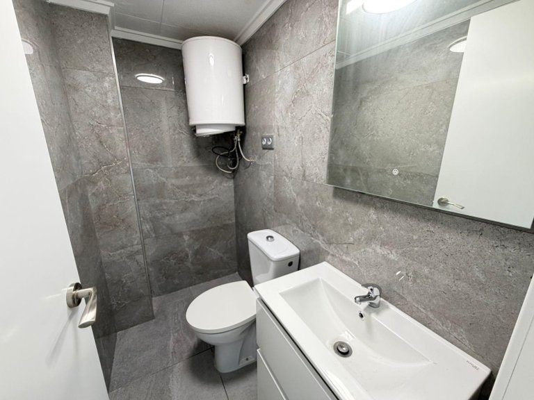 Town House for Sale in Costa Blanca Torrevieja, Alicante 18