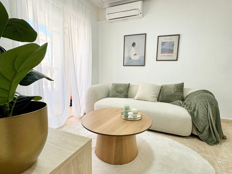 Apartment for Sale in Torrevieja, Alicante 1