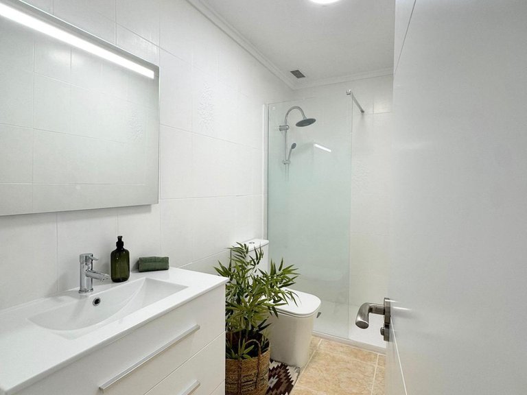 Apartment for Sale in Torrevieja, Alicante 10