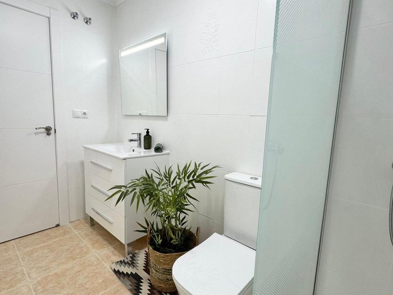 Apartment for Sale in Torrevieja, Alicante 11