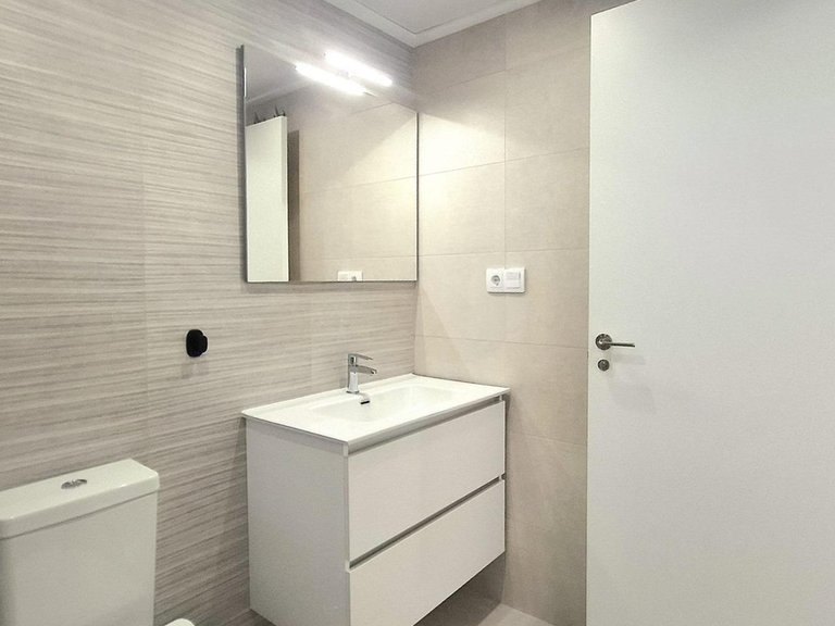 Apartment for Sale in Costa Blanca Orihuela Costa, Alicante 25