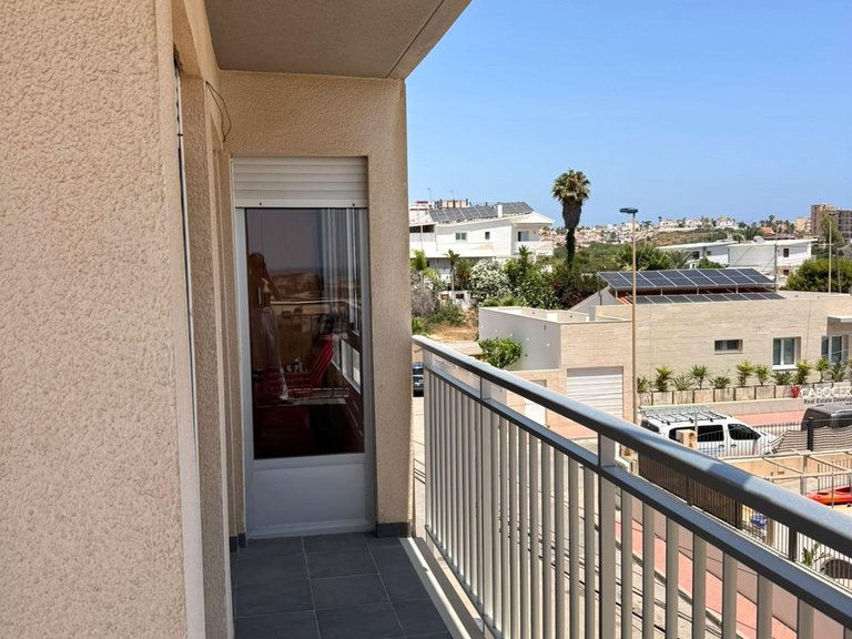 Apartment for Sale in Torrevieja, Alicante 18