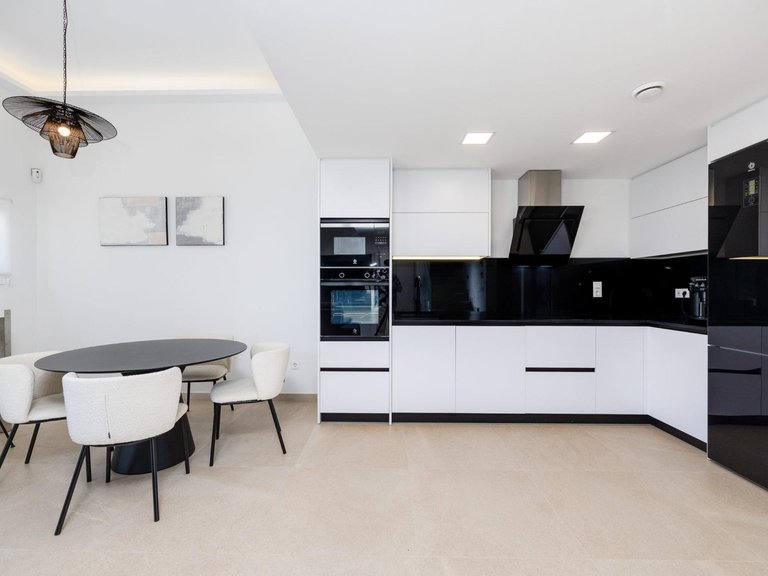 Villa for Sale in Costa Blanca Guardamar Del Segura, Alicante 2
