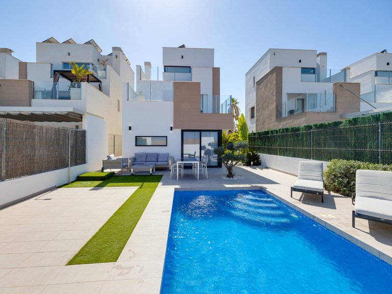 Villa for Sale in Costa Blanca Guardamar Del Segura, Alicante 29