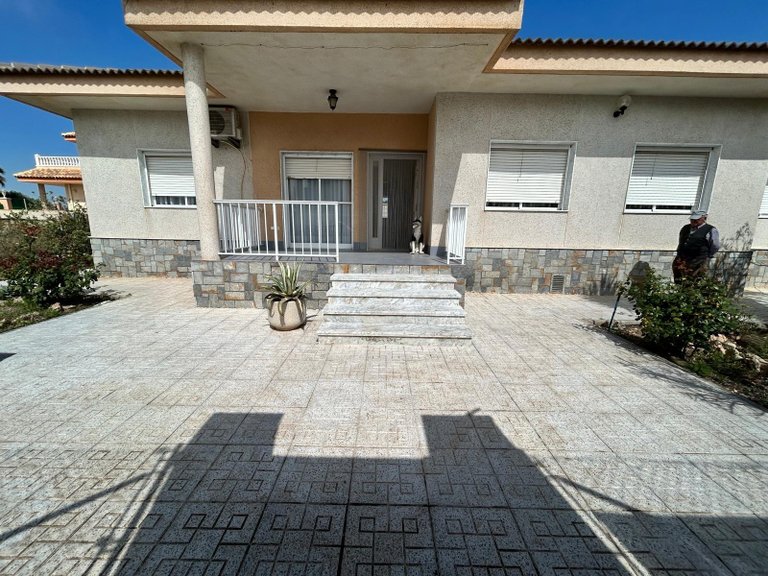 Villa for Sale in Costa Calida Los Alcazares, Murcia 1