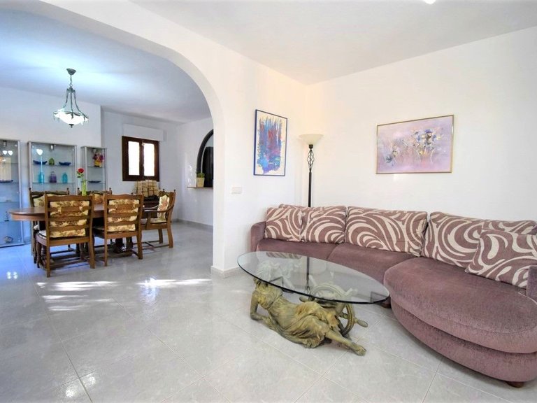 Villa for Sale in Orihuela Costa, Alicante 6