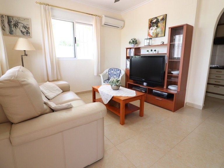Villa for Sale in Algorfa, Alicante 13