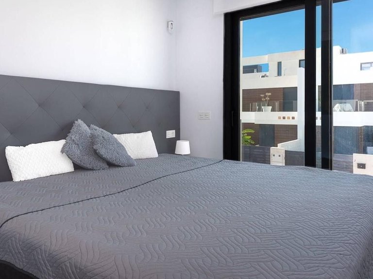 Villa for Sale in Benijofar, Alicante 9