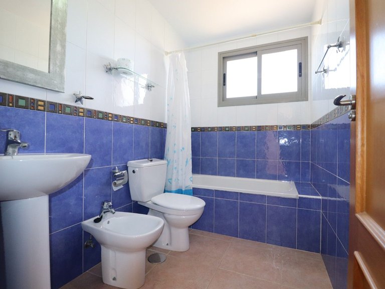 Town House for Sale in Guardamar Del Segura, Alicante 18