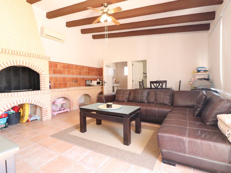 Country House for Sale in Almoradi, Alicante 29