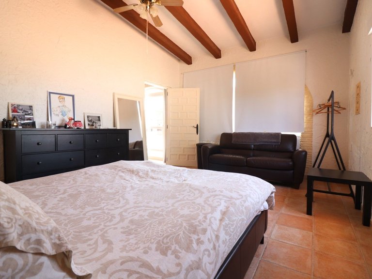 Country House for Sale in Almoradi, Alicante 32