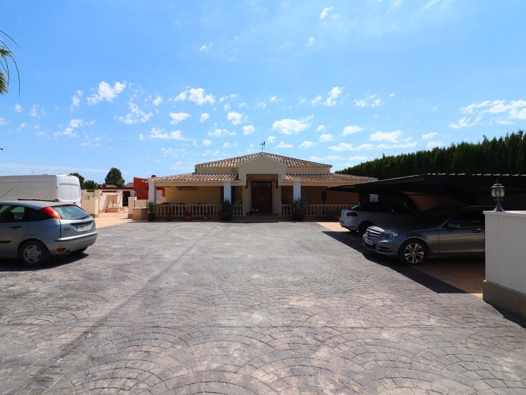 Country House for Sale in Almoradi, Alicante 46