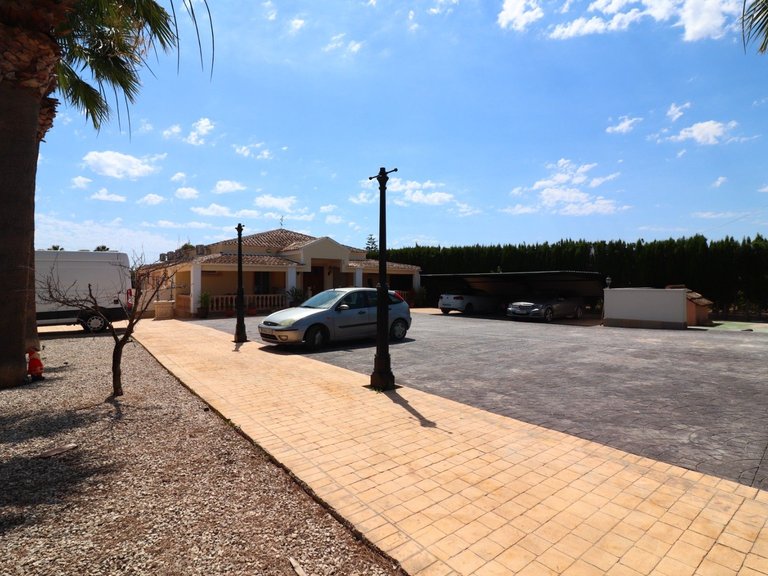 Country House for Sale in Almoradi, Alicante 6
