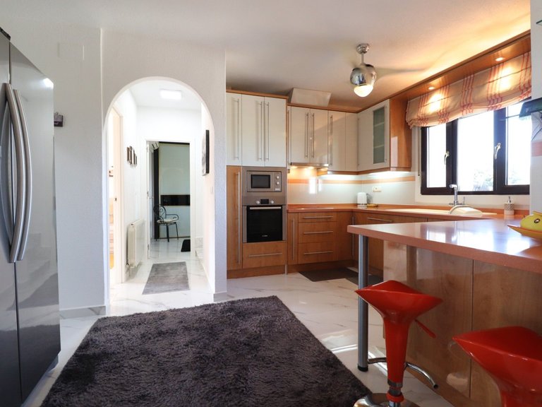 Villa for Sale in Almoradi, Alicante 10