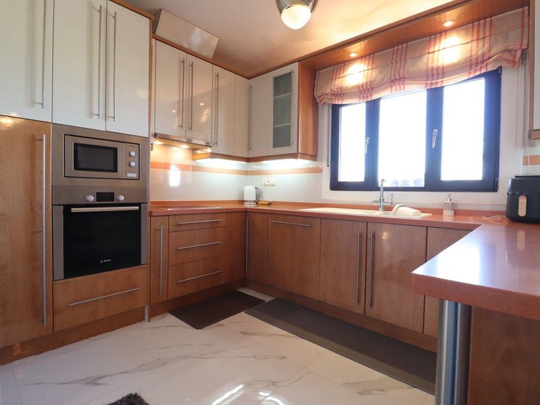 Villa for Sale in Almoradi, Alicante 12