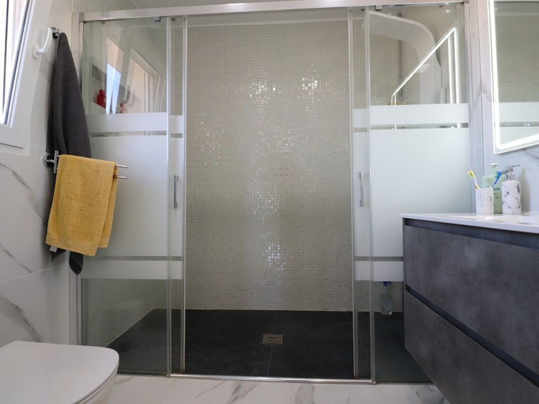 Villa for Sale in Almoradi, Alicante 24