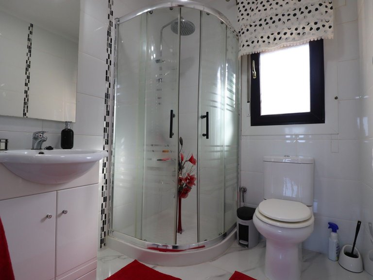 Villa for Sale in Almoradi, Alicante 33