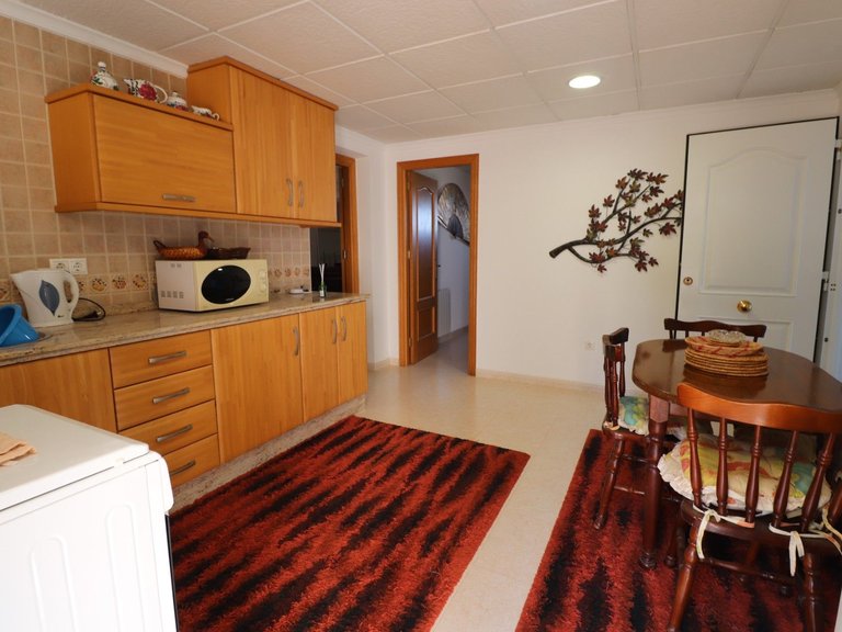 Villa for Sale in Almoradi, Alicante 39