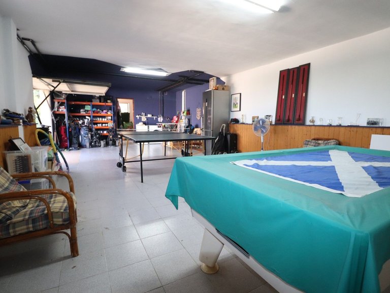 Villa for Sale in Almoradi, Alicante 43