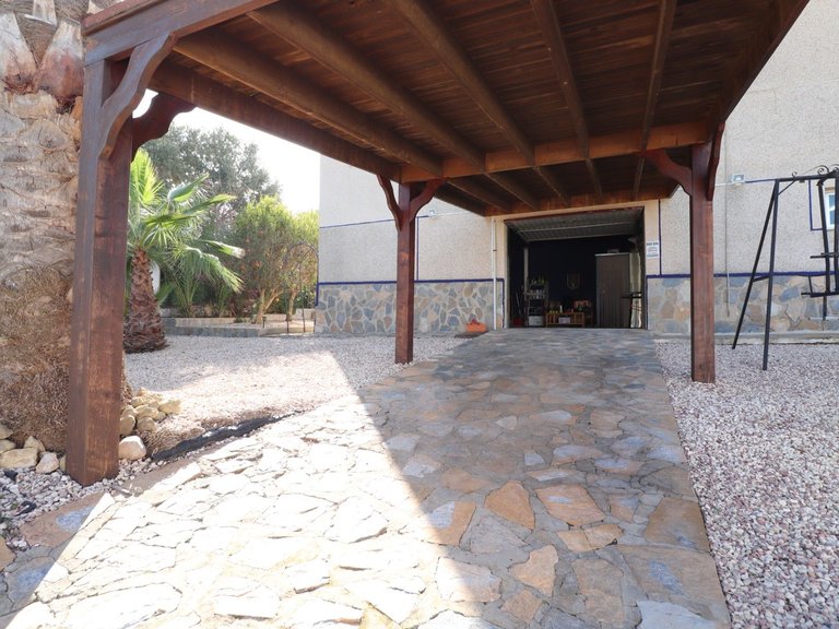 Villa for Sale in Almoradi, Alicante 45