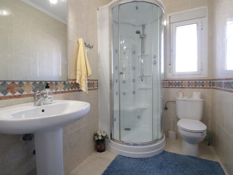Villa for Sale in Benijofar, Alicante 11