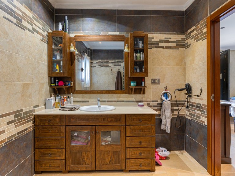 Villa for Sale in Los Montesinos, Alicante 13