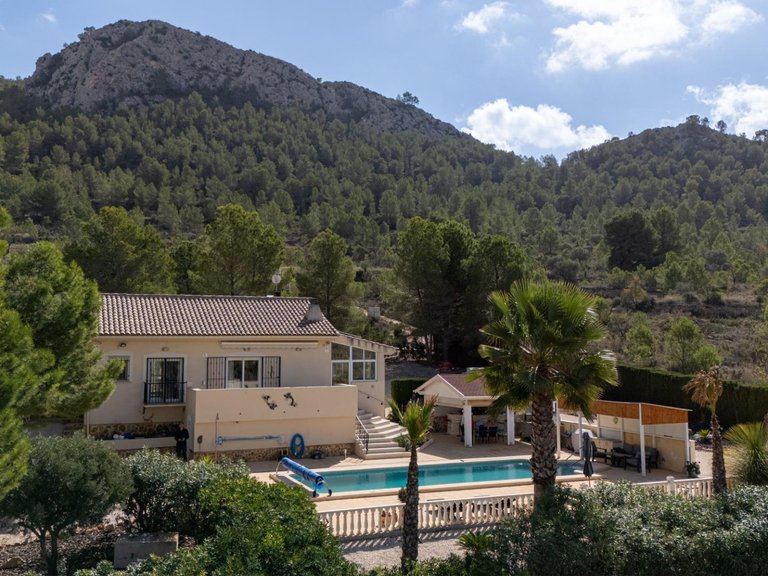 Villa for Sale in Jumilla, Murcia 42