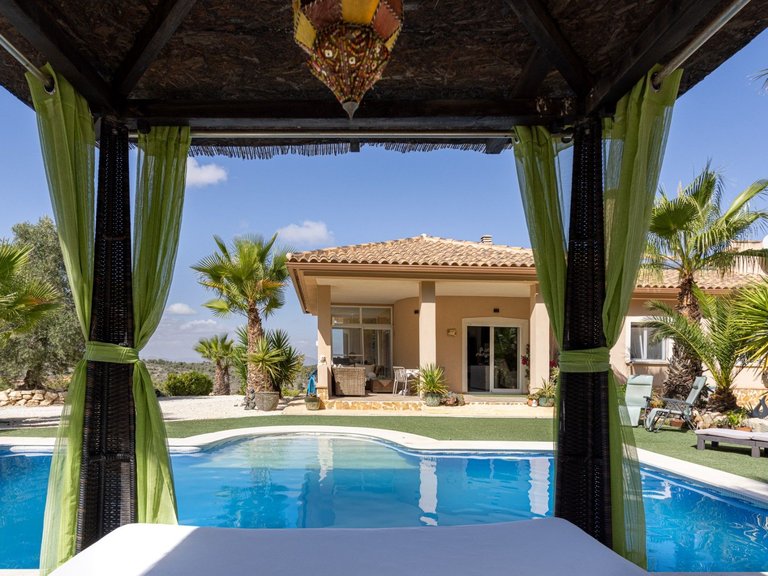 Villa for Sale in Jumilla, Murcia 31