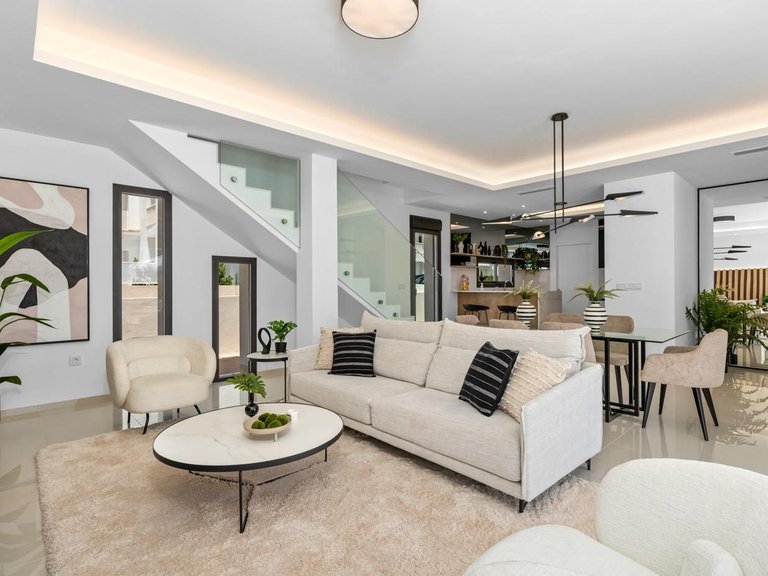 Villa for Sale in Rojales, Alicante 4
