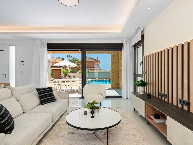 Villa for Sale in Rojales, Alicante 8
