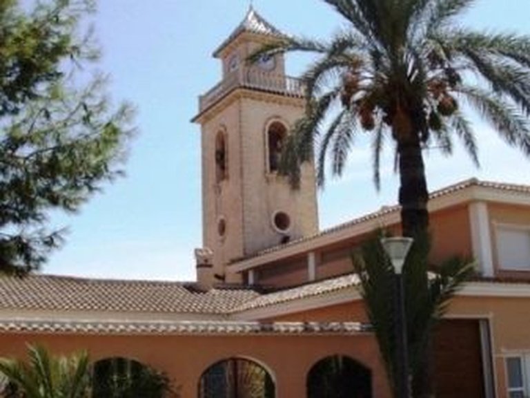 Villa for Sale in Los Montesinos, Alicante 15