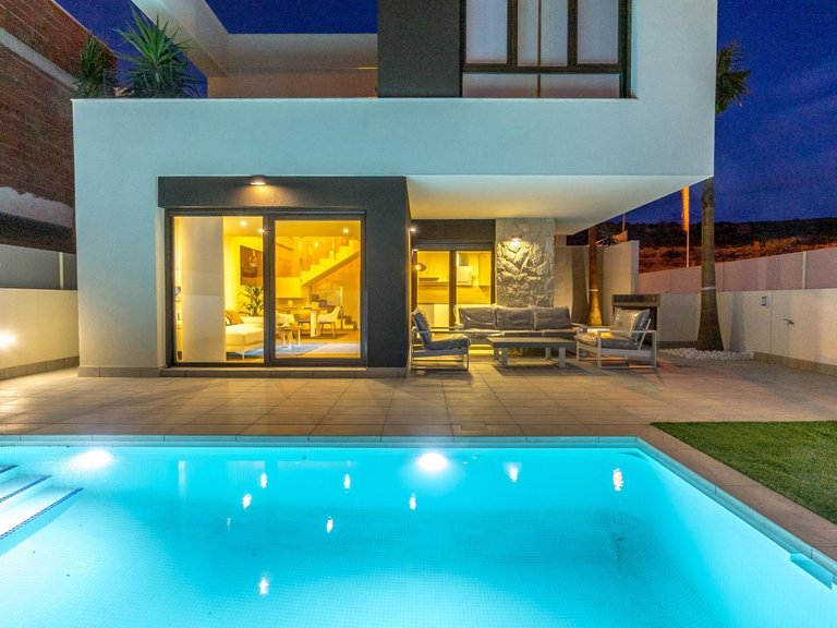 Villa for Sale in Rojales, Alicante 33