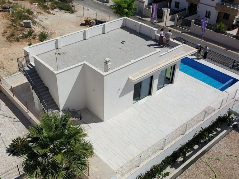 Villa for Sale in Polop, Alicante 3