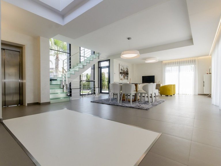 Villa for Sale in Orihuela Costa, Alicante 14