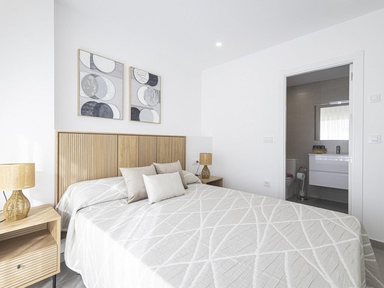 Apartment for Sale in La Manga Del Mar Menor, Murcia 14