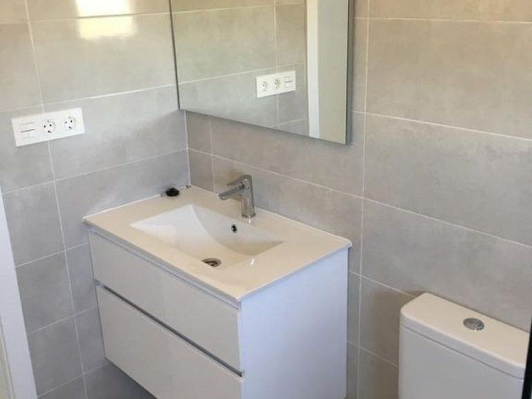 Villa for Sale in Pinoso, Alicante 9