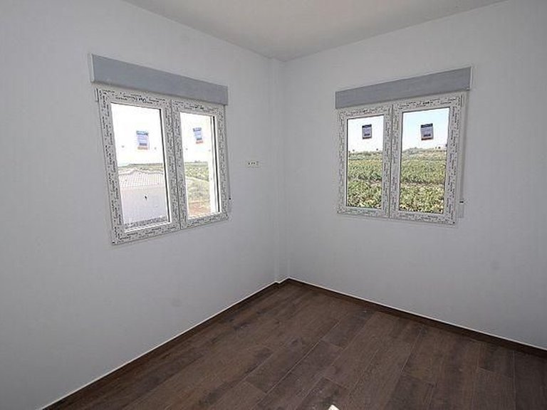 Villa for Sale in Pinoso, Alicante 9