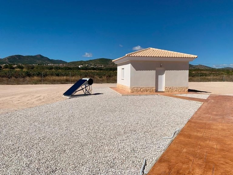 Villa for Sale in Pinoso, Alicante 5