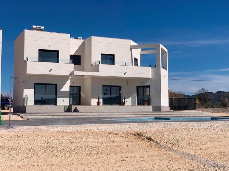 Villa for Sale in Pinoso, Alicante 12