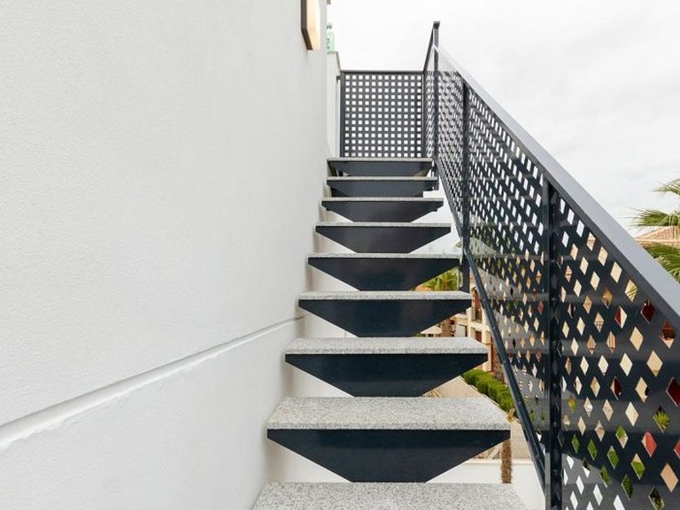 Villa for Sale in Torrevieja, Alicante 33