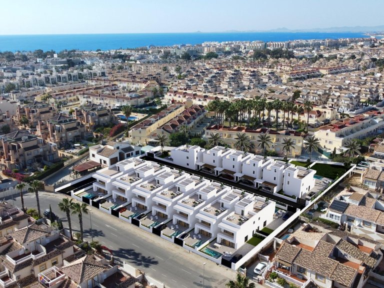 Town House for Sale in Orihuela Costa, Alicante 18