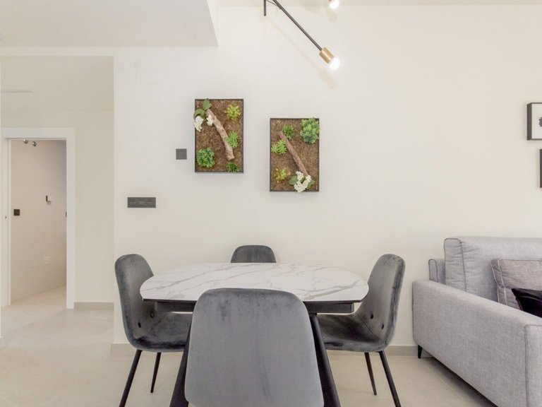 Villa for Sale in Torrevieja, Alicante 5