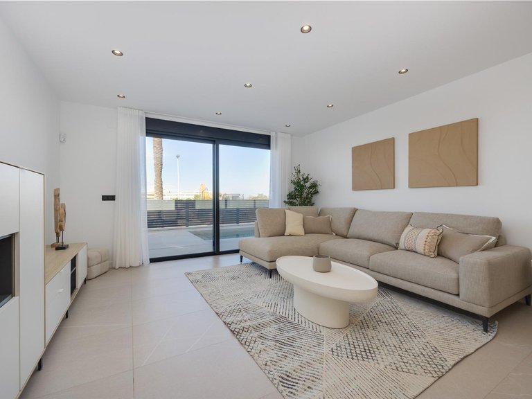 Villa for Sale in Torrevieja, Alicante 8