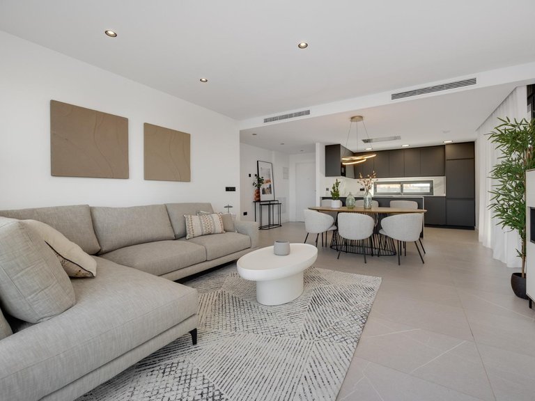 Villa for Sale in Torrevieja, Alicante 7