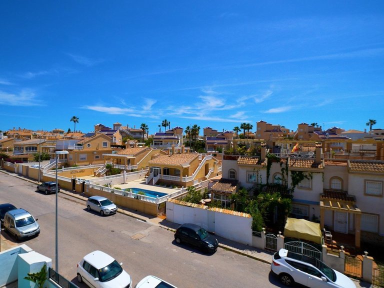 Villa for Sale in Orihuela Costa, Alicante 32