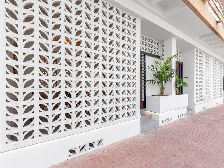 Apartment for Sale in Torrevieja, Alicante 1